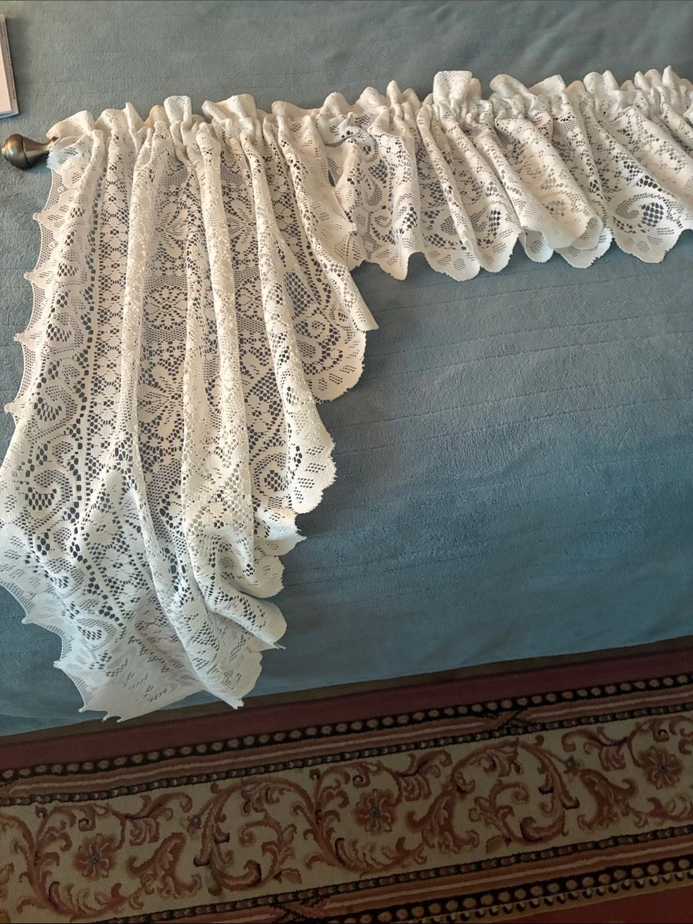 Vintage Old World Style Swag and Valance Curtain set  White Crochet Lace